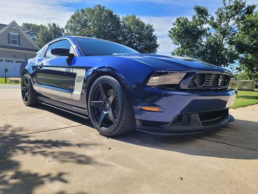 Blue 2012 Ford Mustang Boss 302